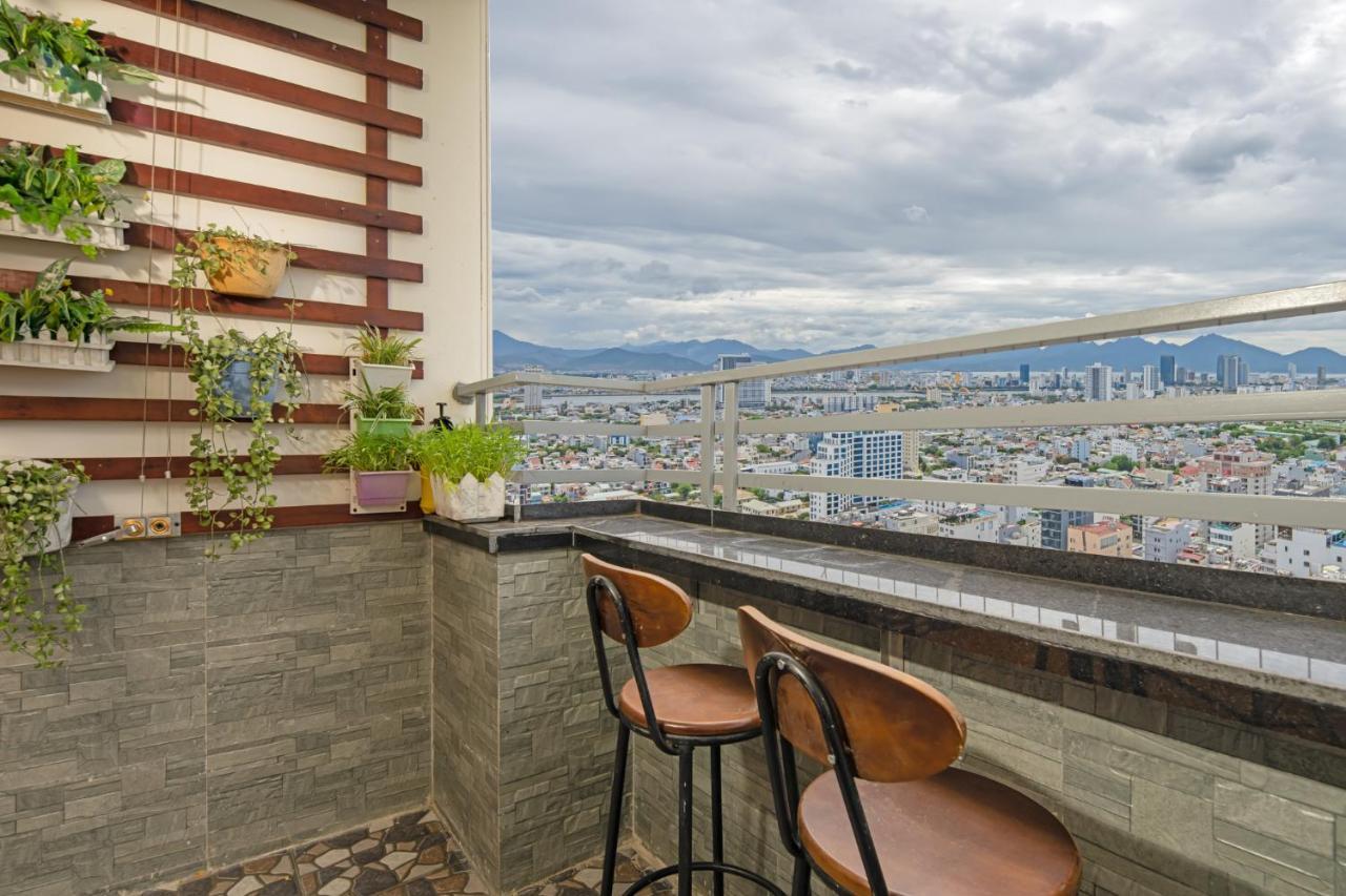 Md Ocean Apartment Da Nang Esterno foto
